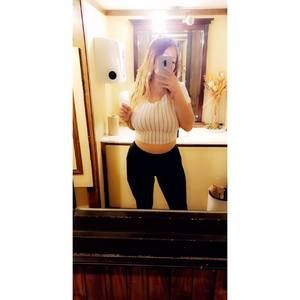 Meet your Posher, Christina